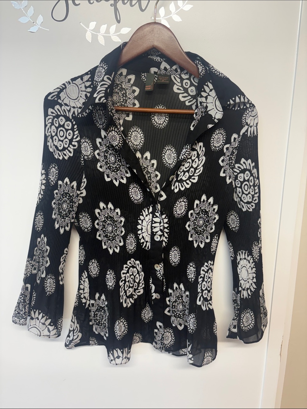 Black & White Floral Medallion Button-Down Shirt